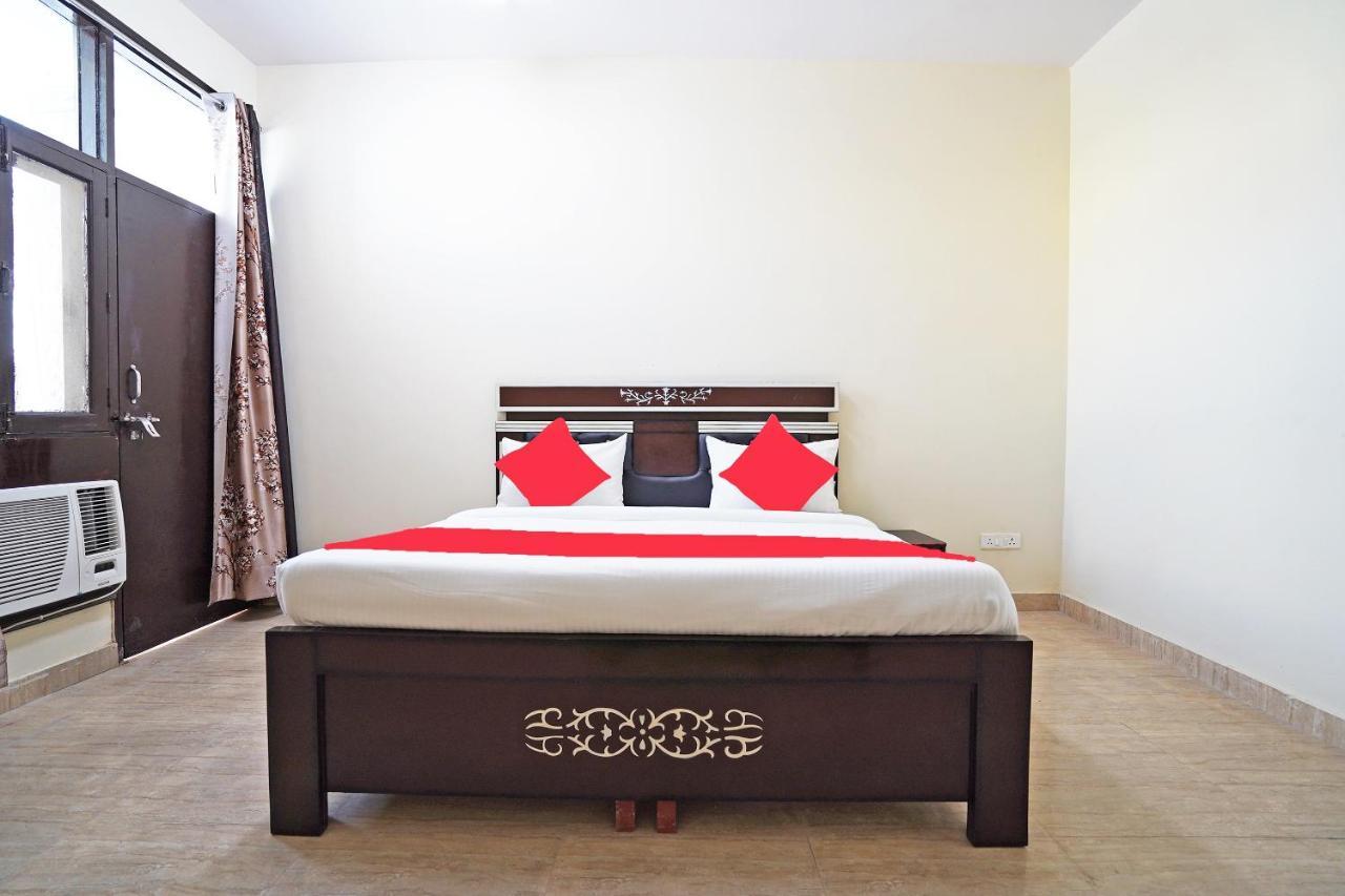 ניו דלהי Oyo 46744 Hotel Yash מראה חיצוני תמונה